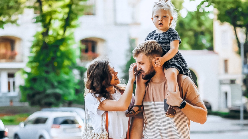 Imagem de jovem família
